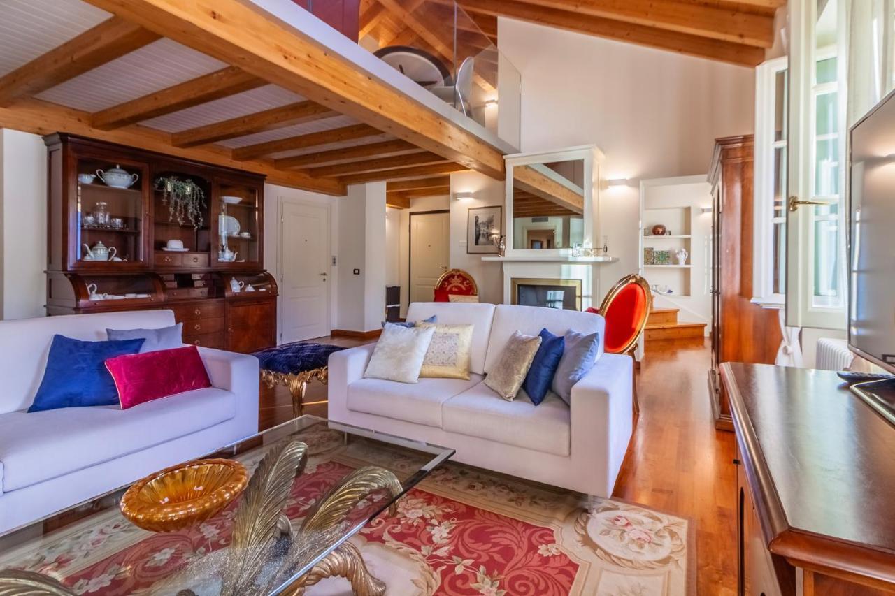 Apartamento Aglaia Luxury Lake View By Wonderful Italy Abbadia Lariana Exterior foto
