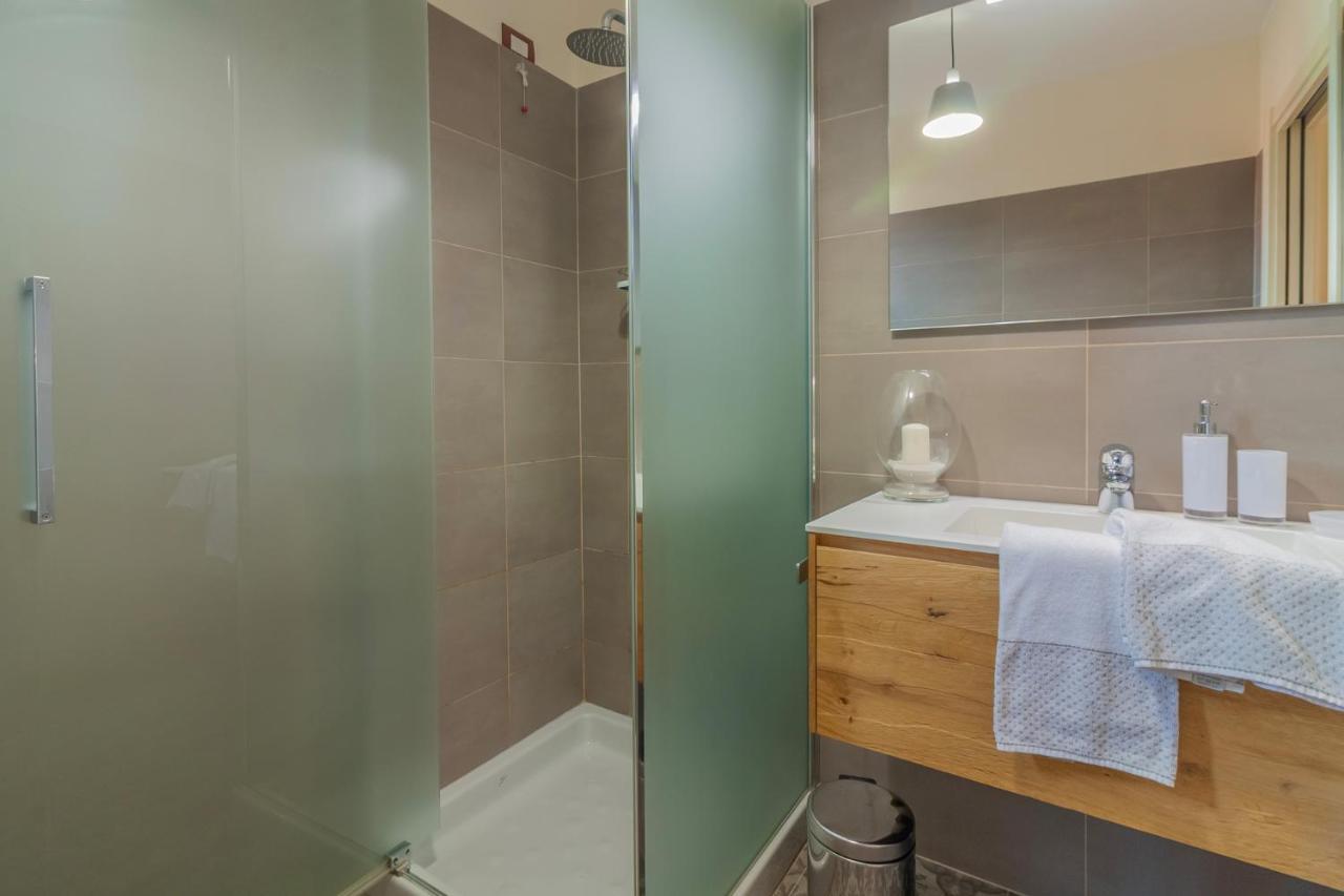 Apartamento Aglaia Luxury Lake View By Wonderful Italy Abbadia Lariana Exterior foto